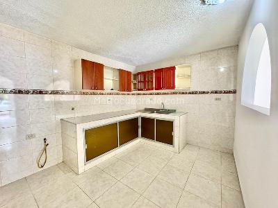 Casa de 5 alcobas en venta en Primero De Mayo, Cali, 630 m² · foto 5 de 16