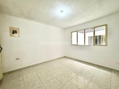 Casa de 5 alcobas en venta en Primero De Mayo, Cali, 630 m² · foto 6 de 16