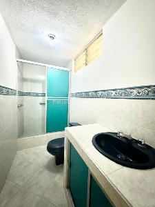 Casa de 5 alcobas en venta en Primero De Mayo, Cali, 630 m² · foto 13 de 16