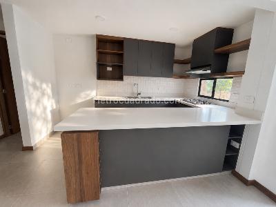 Apartamento de 3 alcobas en venta en Bochalema, Cali, 110 m² · foto 2 de 17