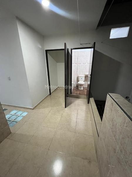 Edificio de Apartamentos en Venta, El Jardin, Cali - Widok 2