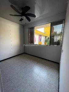 Apartamento en venta en Colseguros, Cali · foto 4 de 19