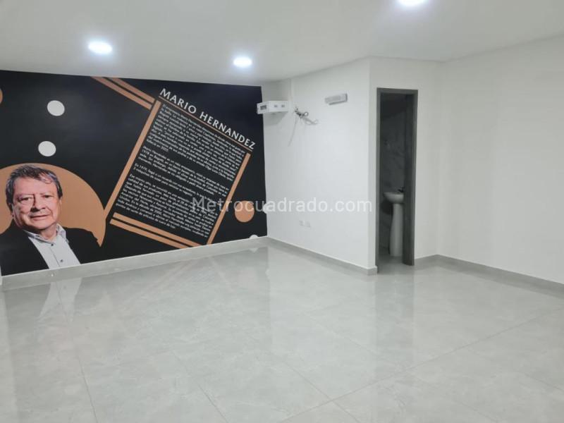 Oficina en Arriendo, Departamental, Cali - Más
