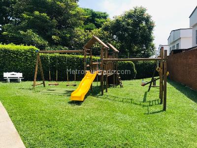 Casa de 5 alcobas en venta en Ciudad Jardin, Cali, 335 m² · foto 7 de 20