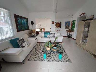 Casa de 3 alcobas en venta en Bellavista, Cali, 150 m² · foto 9 de 20