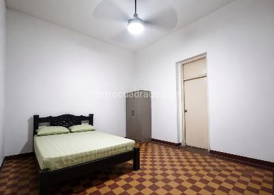 Casa de 5 alcobas en venta en Manga, Cartagena, 975 m² · foto 14 de 19