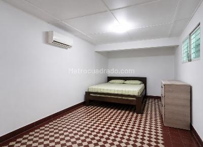 Casa de 5 alcobas en venta en Manga, Cartagena, 975 m² · foto 8 de 19