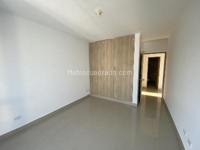 Apartamento de 3 alcobas en venta en Los Cambulos, Cali, 144 m² · foto 13 de 20