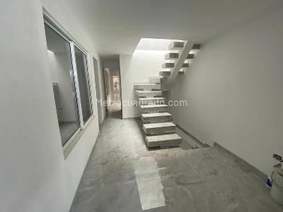 Casa de 5 alcobas en venta en Ciudad 2000, Cali, 270 m² · foto 9 de 18