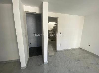 Casa de 5 alcobas en venta en Ciudad 2000, Cali, 270 m² · foto 13 de 18
