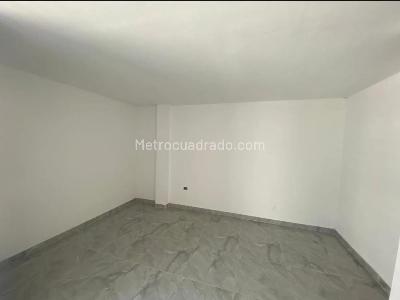 Casa de 5 alcobas en venta en Ciudad 2000, Cali, 270 m² · foto 15 de 18