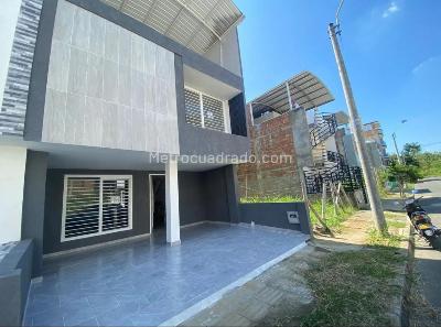 Casa de 5 alcobas en venta en Ciudad 2000, Cali, 270 m² · foto 16 de 18
