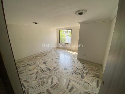 Casa de 5 alcobas en venta en Ciudad Jardin, Cali, 376 m² · foto 2 de 14