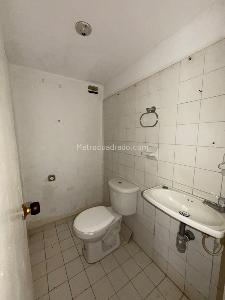 Apartamento en venta en Las Granjas, Cali · foto 3 de 17