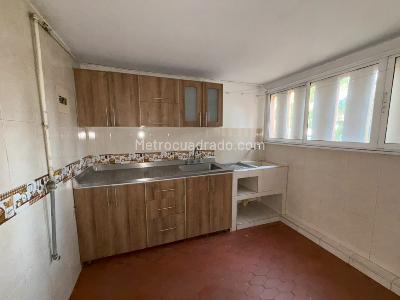 Apartamento en venta en Las Granjas, Cali · foto 4 de 17