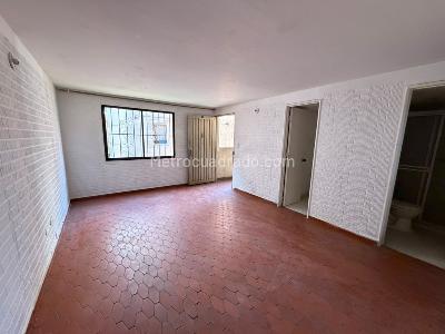 Apartamento en venta en Las Granjas, Cali · foto 14 de 17