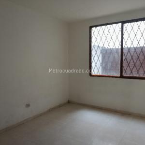 Apartamento en venta en Miraflores, Cali · foto 7 de 14