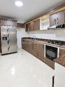 Casa de 5 alcobas en venta en Santa Anita, Cali, 194 m² · foto 3 de 19