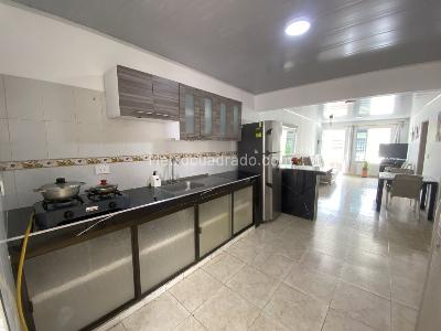 Casa de 5 alcobas en venta en Los Andes, Cali, 210 m² · foto 7 de 20