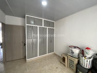 Casa de 5 alcobas en venta en Los Andes, Cali, 210 m² · foto 11 de 20
