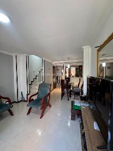 Casa de 4 alcobas en venta en Valle Del Lili, Cali, 150 m² · foto 9 de 17