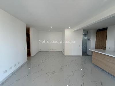 Apartamento de 3 alcobas en venta en Ciudad Pacifica, Cali, 807 m² · foto 3 de 19