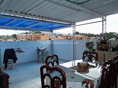 Casa de 5 alcobas en venta en La Española, Bogotá, 450 m² · foto 14 de 20