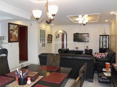 Casa de 5 alcobas en venta en La Española, Bogotá, 450 m² · foto 5 de 20
