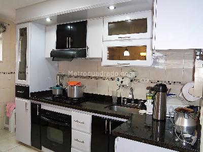 Casa de 5 alcobas en venta en La Española, Bogotá, 450 m² · foto 7 de 20