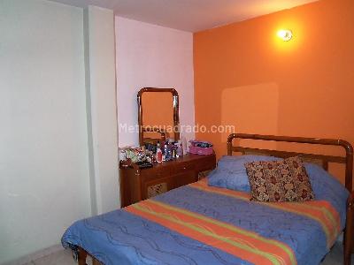Casa de 5 alcobas en venta en La Española, Bogotá, 450 m² · foto 8 de 20