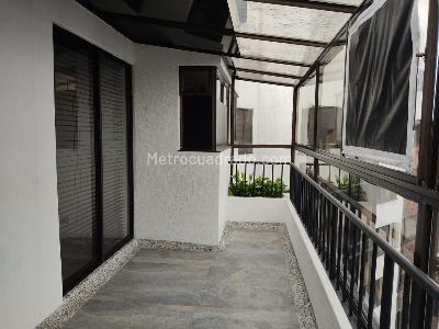 Apartamento de 3 alcobas en venta en Santa Barbara, Bogotá, 160 m² · foto 13 de 20