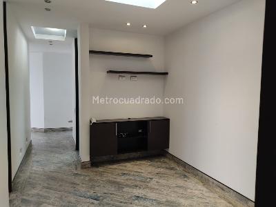 Apartamento de 3 alcobas en venta en Santa Barbara, Bogotá, 160 m² · foto 15 de 20