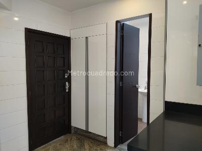 Apartamento de 3 alcobas en venta en Santa Barbara, Bogotá, 160 m² · foto 18 de 20
