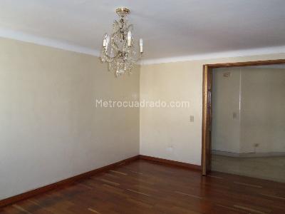 Apartamento en venta en Santa Barbara, Bogotá · foto 4 de 20