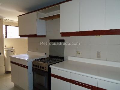 Apartamento en venta en Santa Barbara, Bogotá · foto 5 de 20