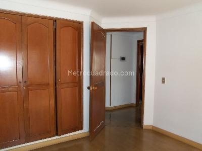 Apartamento en venta en Santa Barbara, Bogotá · foto 14 de 20