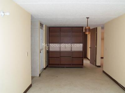 Apartamento en venta en Castilla, Bogotá · foto 3 de 20