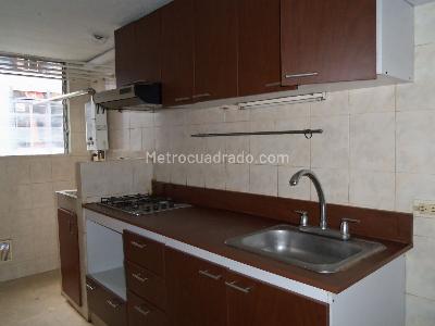 Apartamento en venta en Castilla, Bogotá · foto 6 de 20