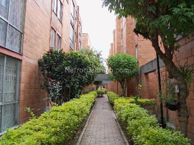 Apartamento en venta en Castilla, Bogotá · foto 18 de 20