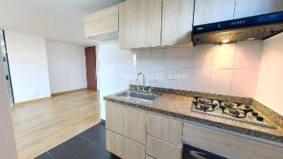 Apartamento en venta en Castilla Valladolid, Bogotá · foto 9 de 13