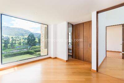 Casa de 3 alcobas en venta en Valle Alto De La Pradera, La Calera, 260 m² · foto 7 de 18