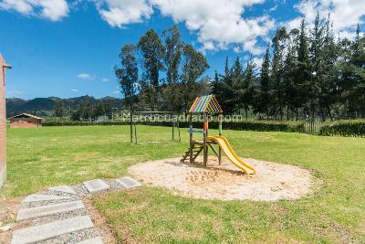 Casa de 3 alcobas en venta en Valle Alto De La Pradera, La Calera, 260 m² · foto 12 de 18