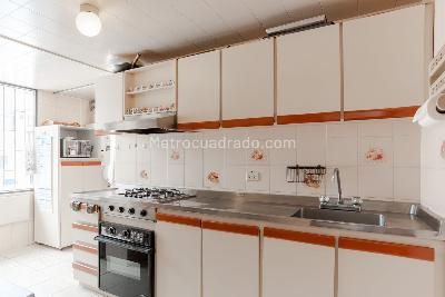 Apartamento en venta en El Contador, Bogotá · foto 6 de 19