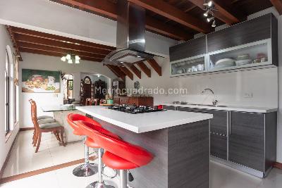 Casa de 4 alcobas en venta en Vereda Yerbabuena, Chía, 347 m² · foto 6 de 20