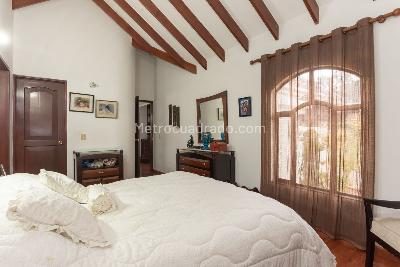 Casa de 4 alcobas en venta en Vereda Yerbabuena, Chía, 347 m² · foto 11 de 20