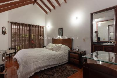 Casa de 4 alcobas en venta en Vereda Yerbabuena, Chía, 347 m² · foto 12 de 20