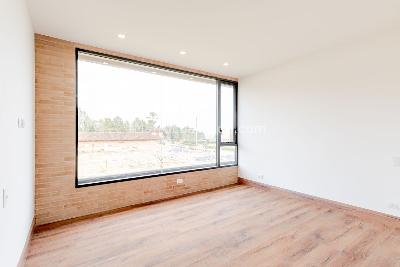 Casa de 3 alcobas en venta en Las Palmas, Medellín, 440 m² · foto 13 de 19