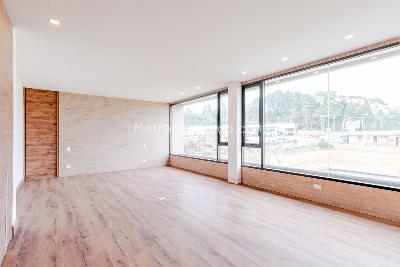 Casa de 3 alcobas en venta en Las Palmas, Medellín, 440 m² · foto 17 de 19