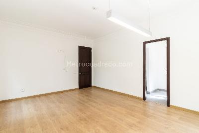 Casa de 5 alcobas en venta en El Nogal, Bogotá, 462 m² · foto 17 de 20
