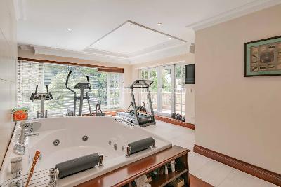 Casa de 4 alcobas en venta en Usaquen, Bogotá, 1200 m² · foto 15 de 20